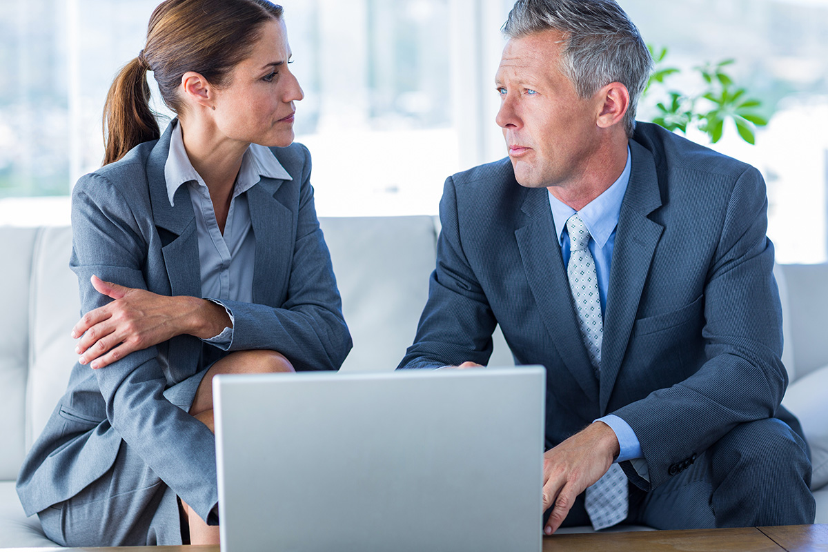 business-people-using-laptop-computer-1200
